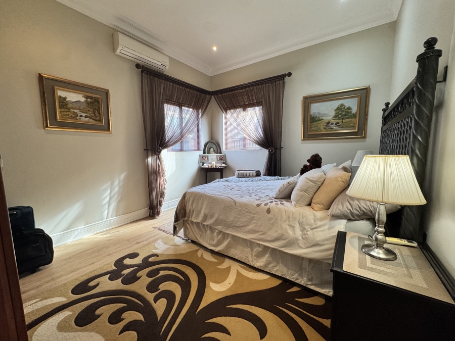 4 Bedroom Property for Sale in Wilkoppies North West
